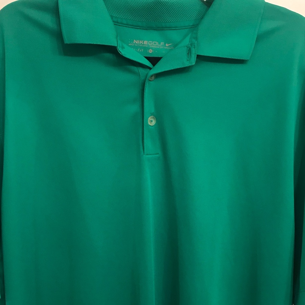 SALE 🏌🏿‍♂️Nike Golf Dri-Fit Green shirt